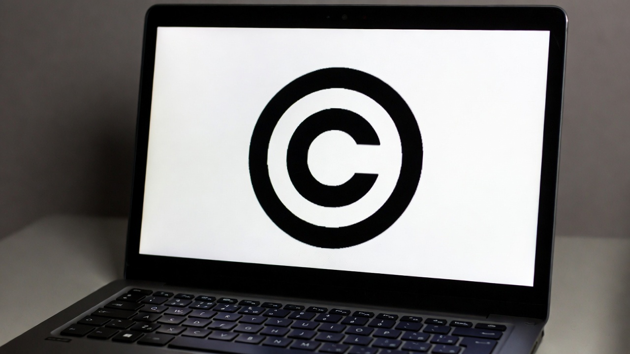 Πώς να πληκτρολογήσετε το σύμβολο πνευματικών δικαιωμάτων