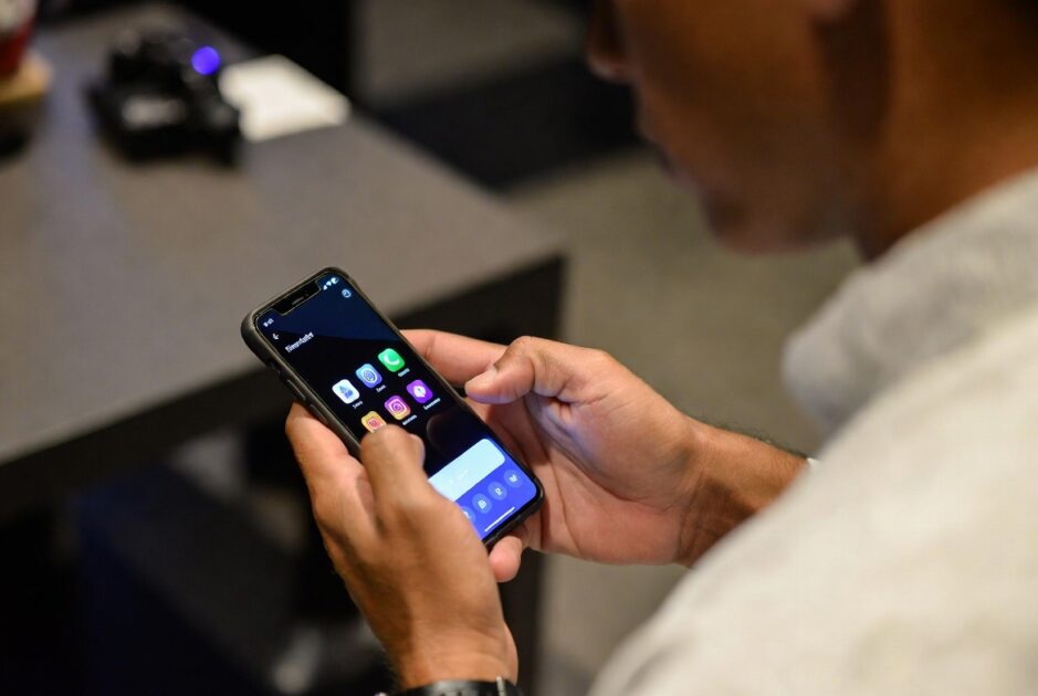 Ανακαλύψτε πώς το Android 16 επιταχύνει την εγκατάσταση και τις ενημερώσεις εφαρμογών