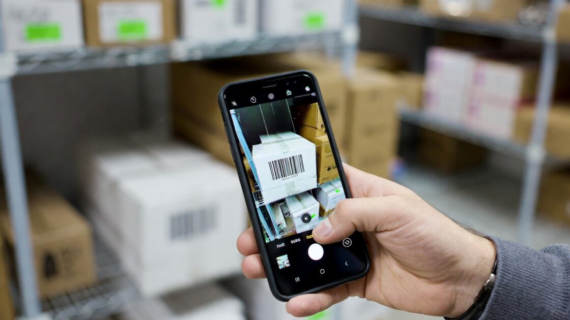 Πώς να χρησιμοποιήσετε το Android ως αναγνώστη γραμμωτού κώδικα και εργαλείο ελέγχου αποθέματος στο Shopify