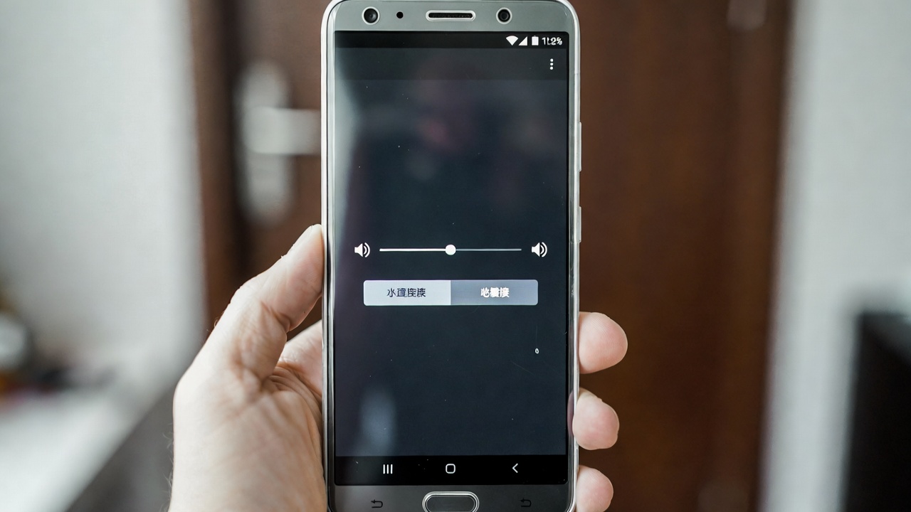 Πώς να ενεργοποιήσετε τις κρυφές λειτουργίες του πίνακα έντασης ήχου και άλλες ρυθμίσεις στο Android